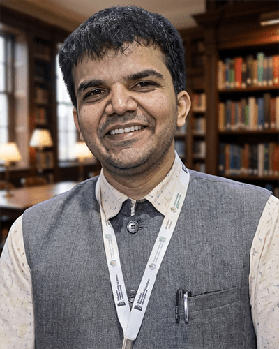 Shri Milind Raj
